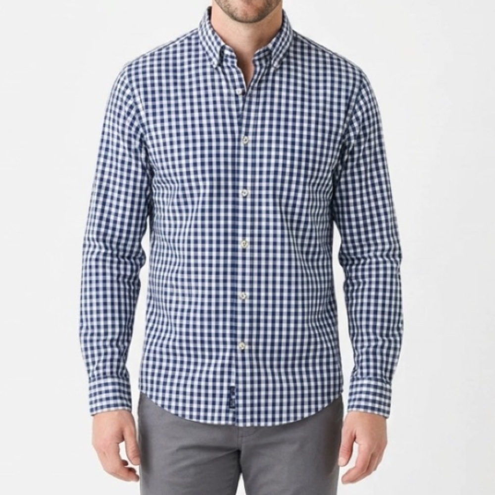 Beverly Hills Polo Club Blue Gingham Button-Up Shirt 
light weight Old Money
